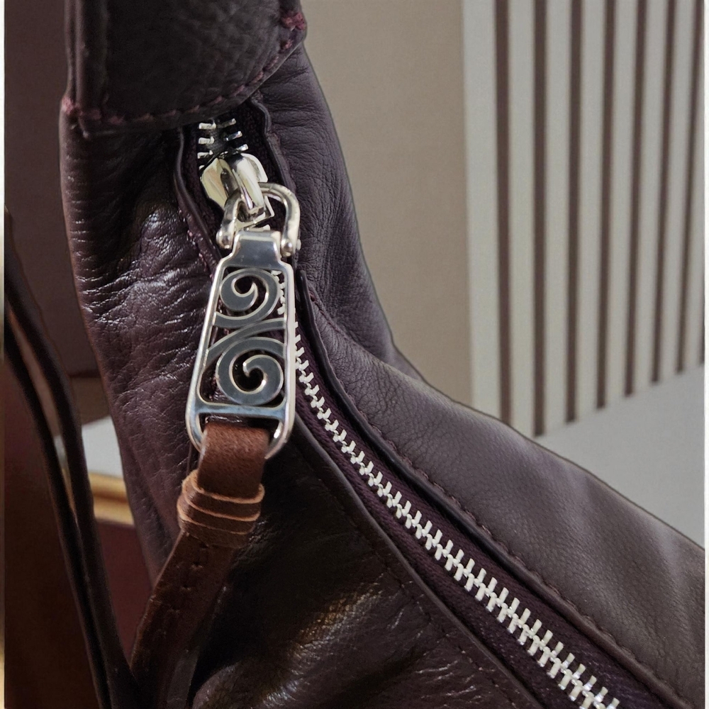 Brighton Asher London Groove Hobo – Blackberry/Chocolate – NWT + Box - Picture 8 of 14